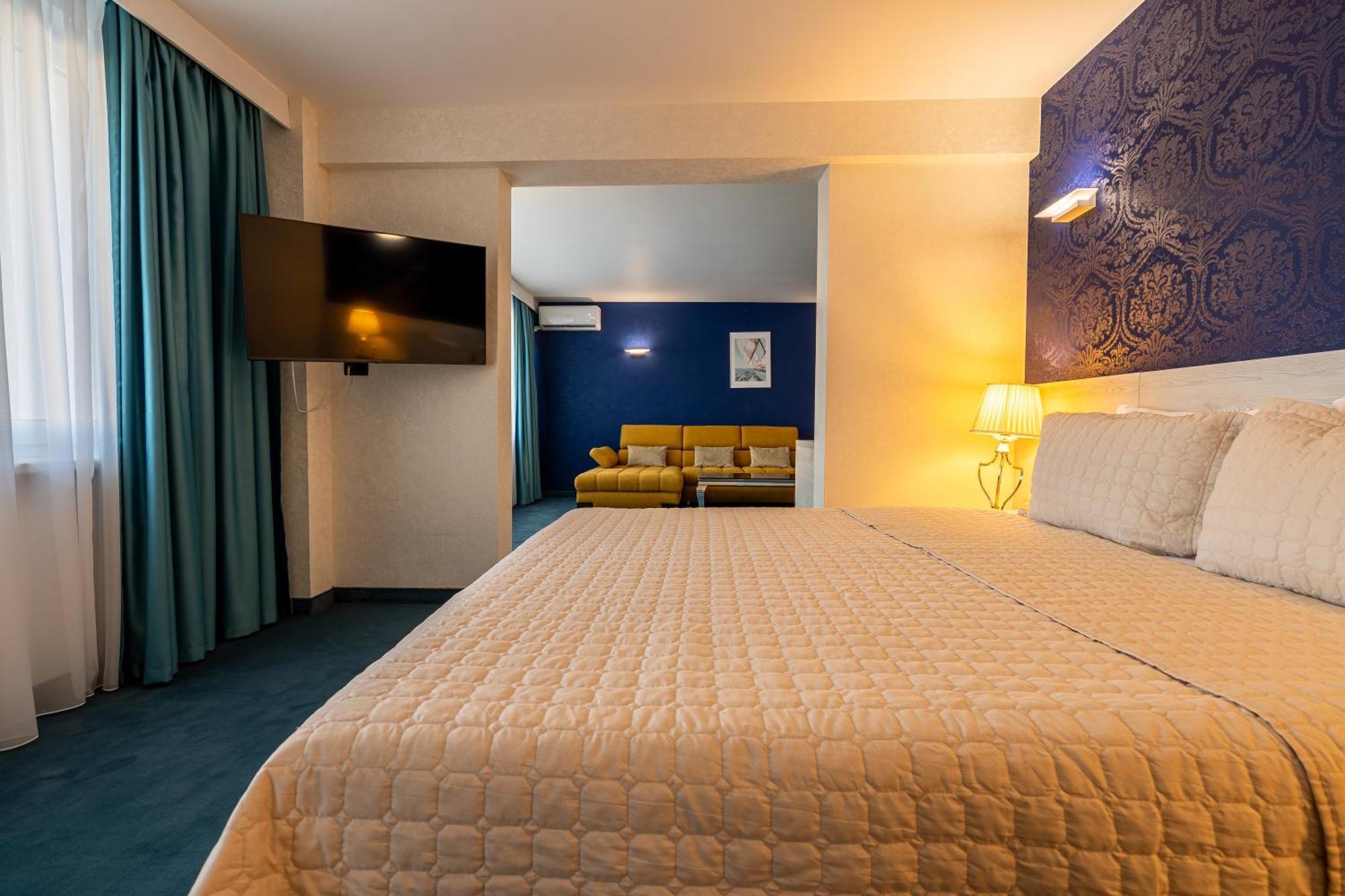 Dorna Hotel