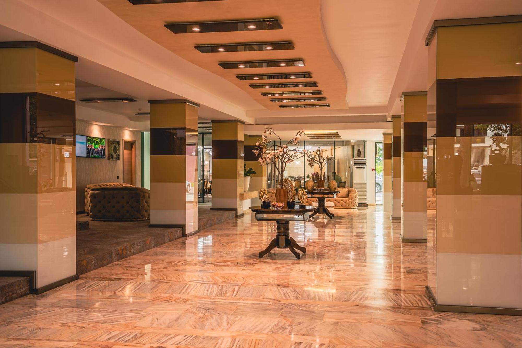 Hotel Dorna 4*